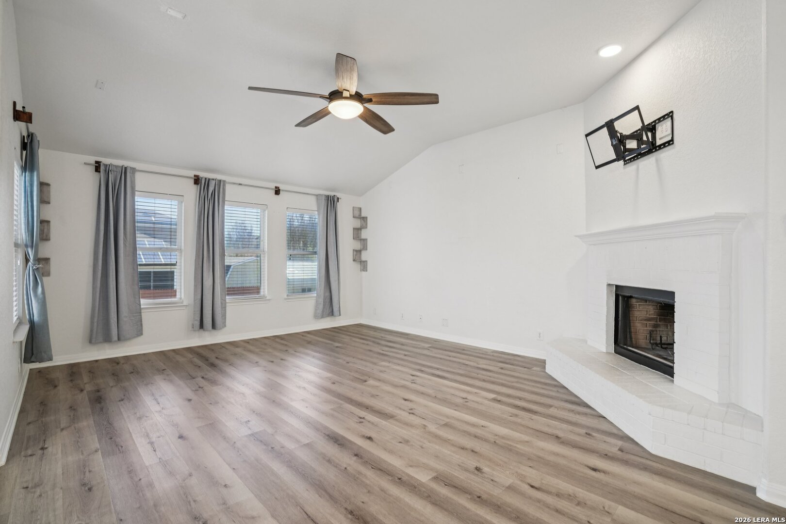 450 Turnberry