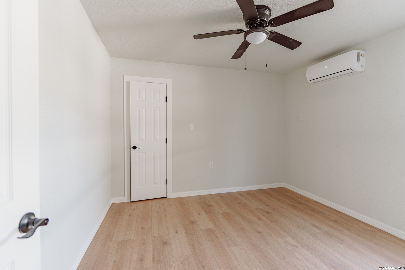115 Huxley Dr