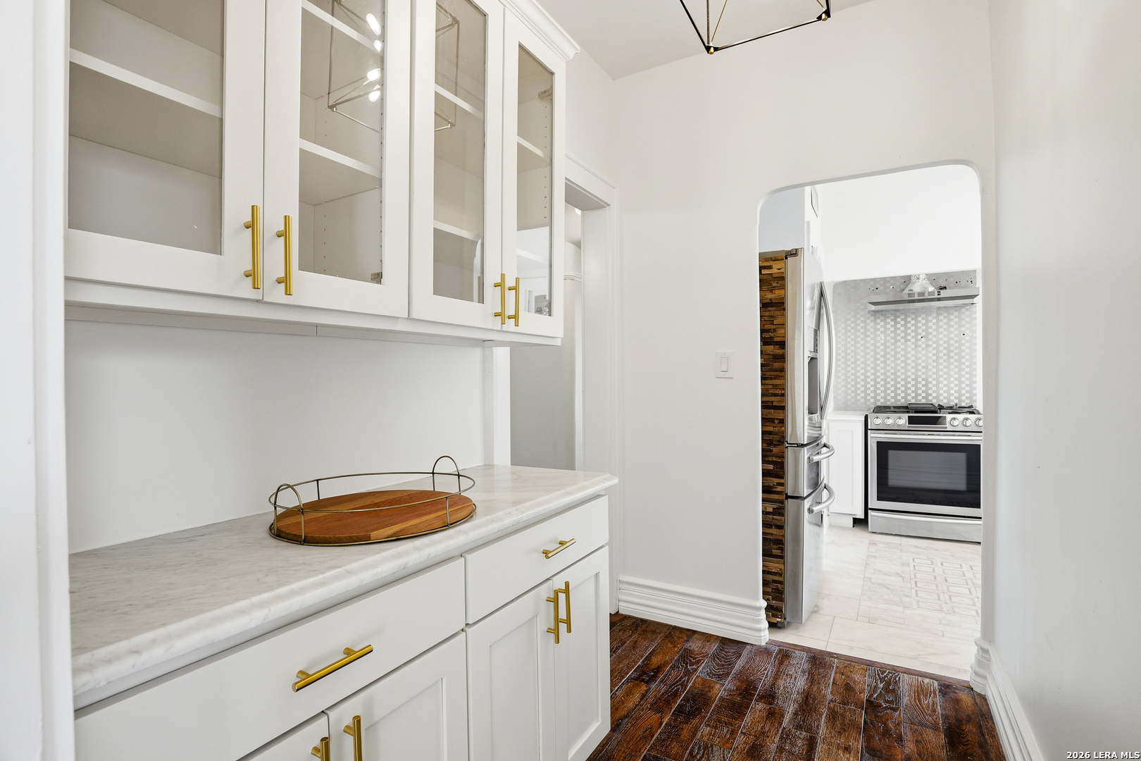 162 Davis Ct