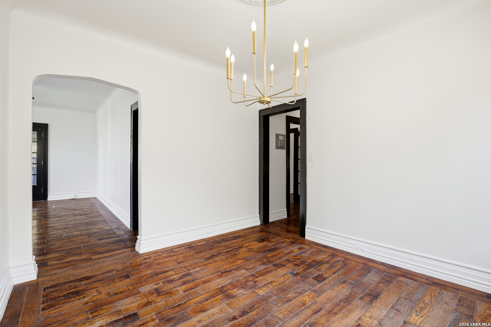162 Davis Ct
