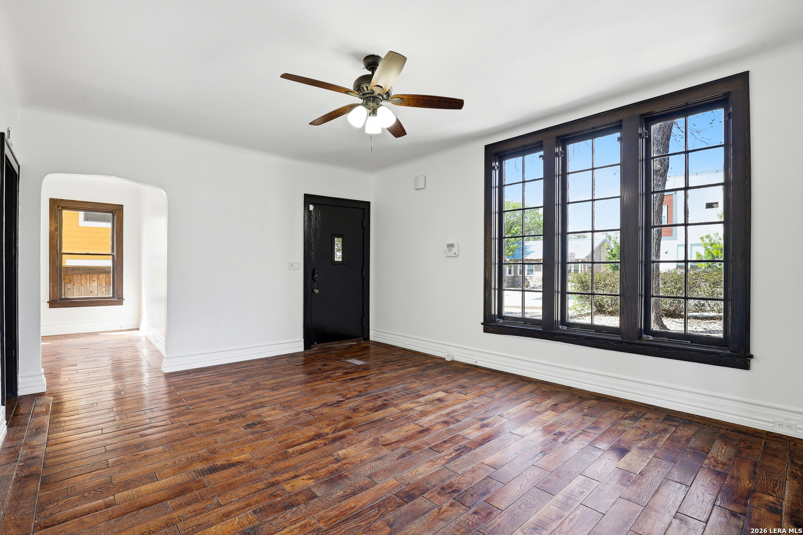 162 Davis Ct
