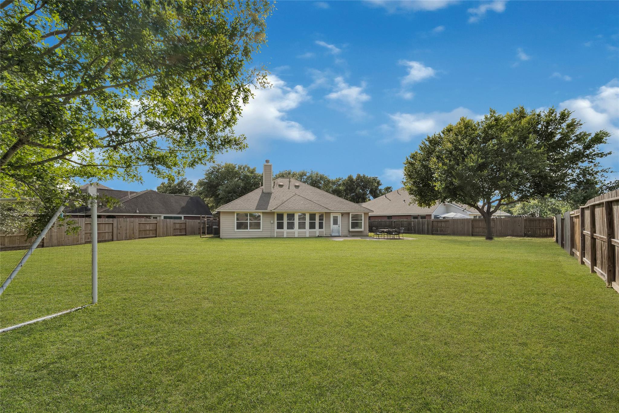 7102 Hollow Field Lane