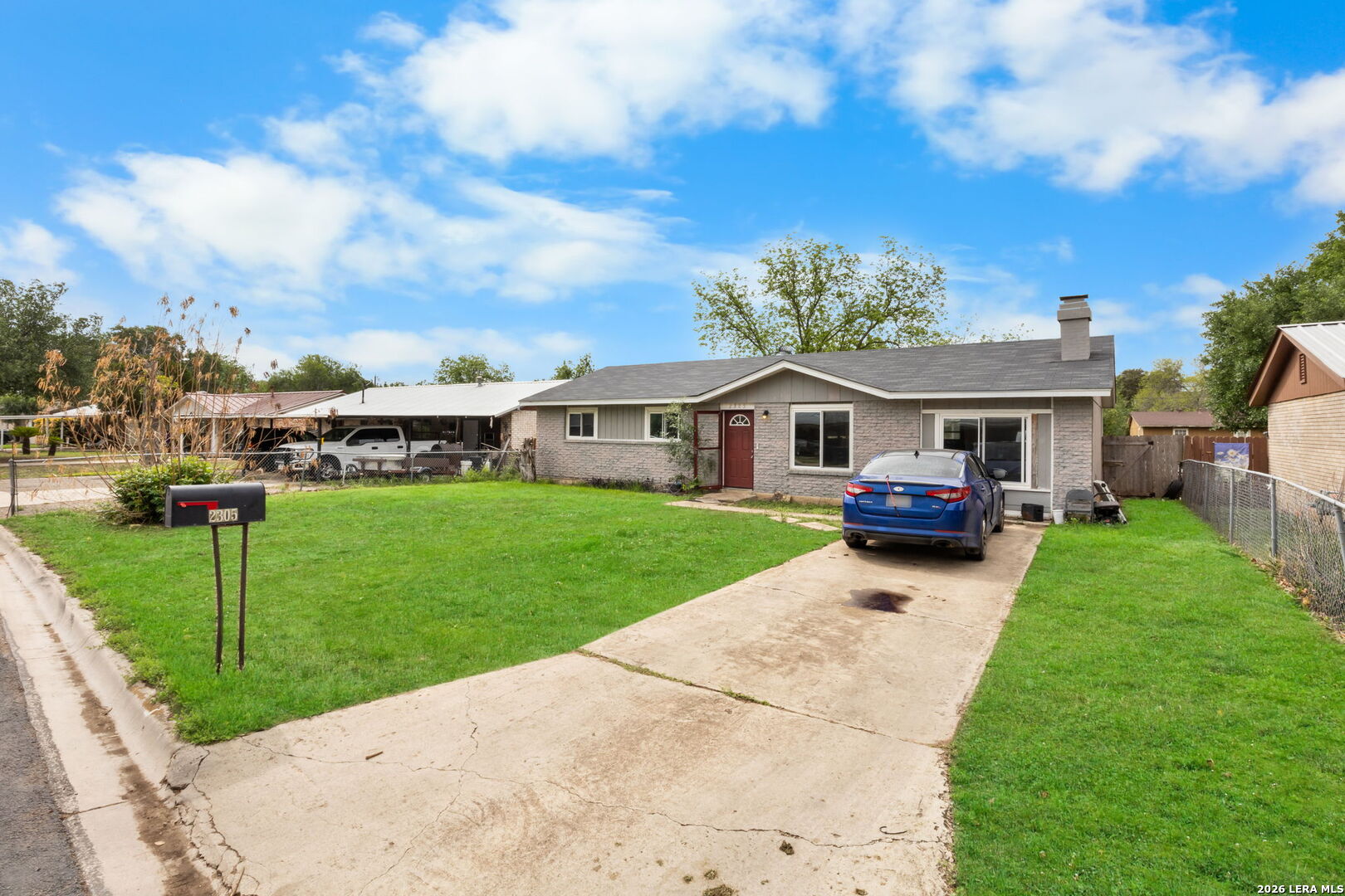 2305 Elaine Dr