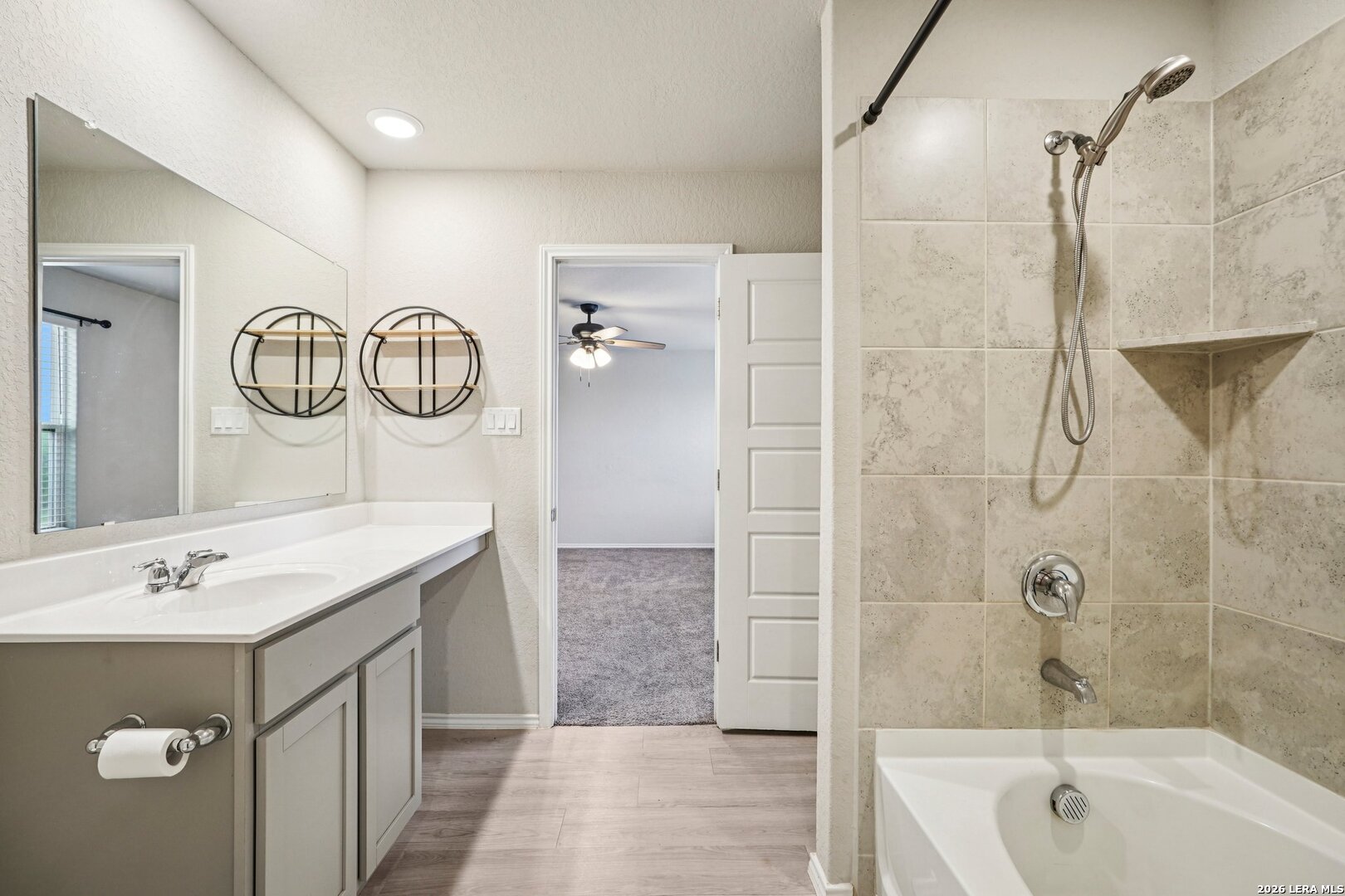 20039 Lonesome Dove