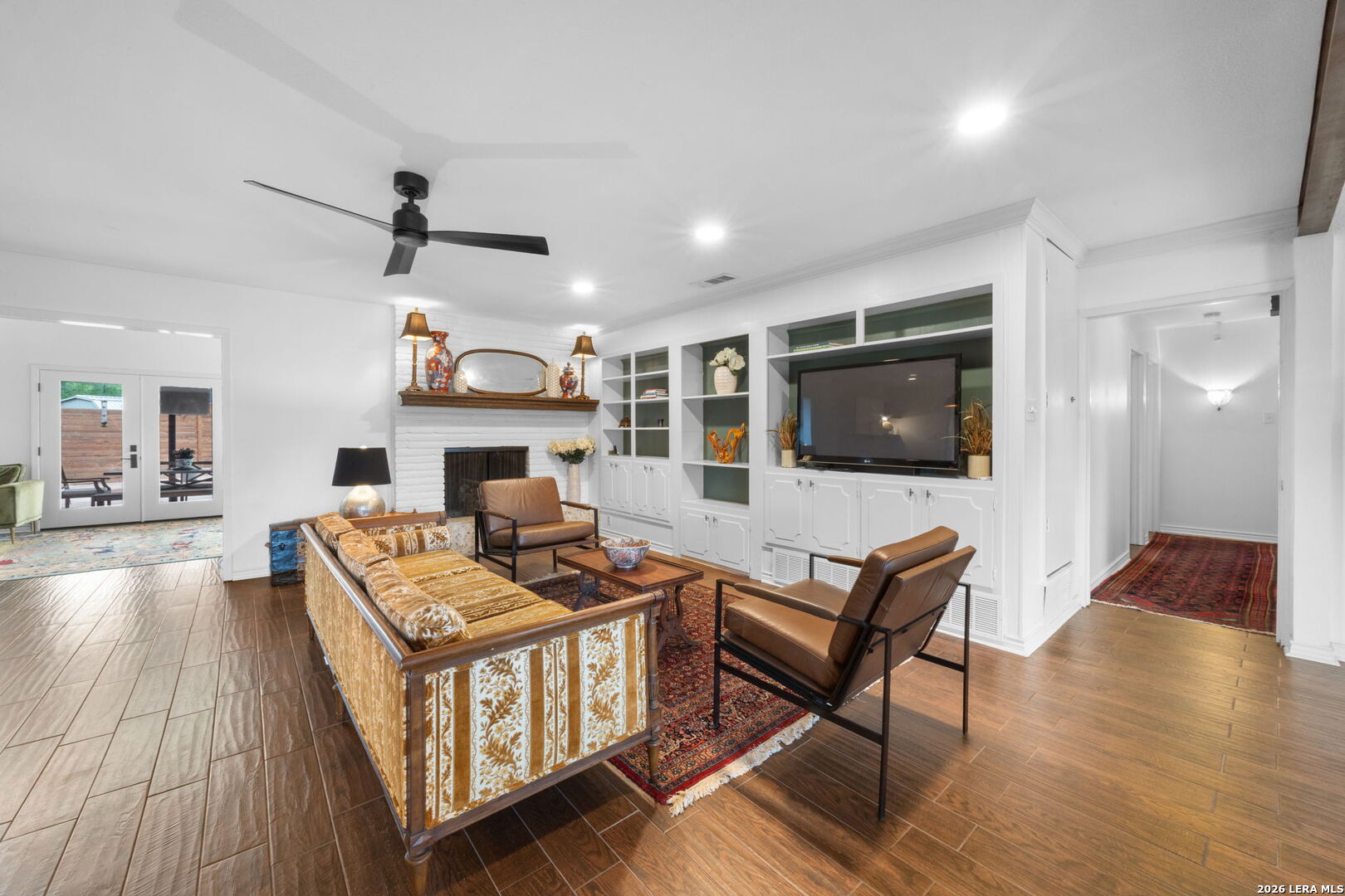 1307 MOUNT VIEJA DR
