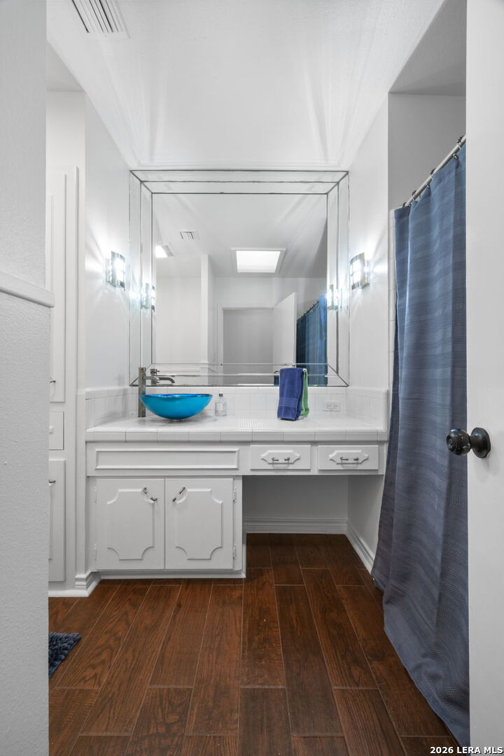 1307 MOUNT VIEJA DR
