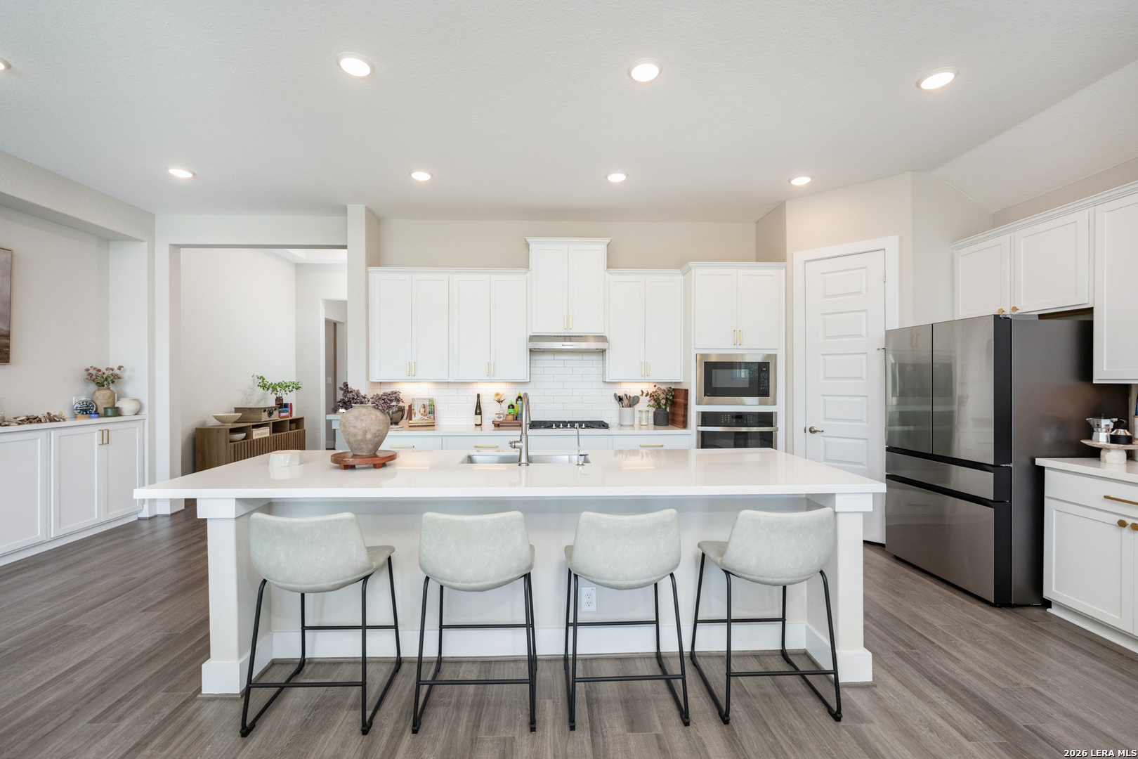 24735 Resort Pkwy