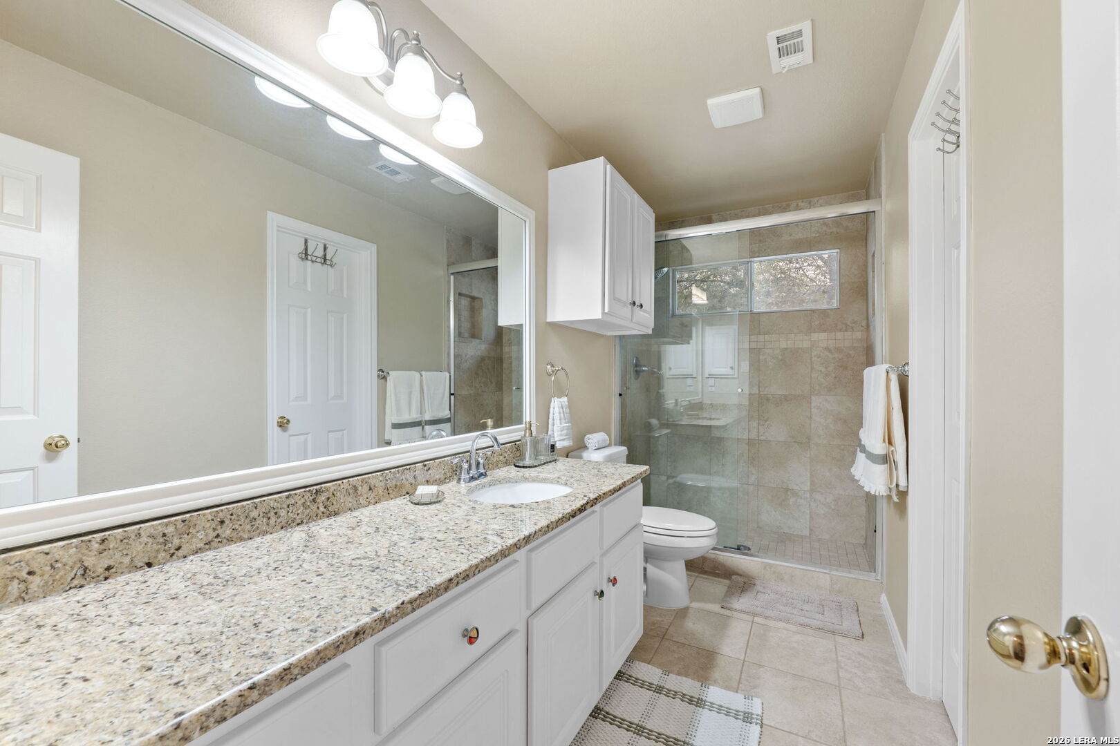 410 Midway Crst