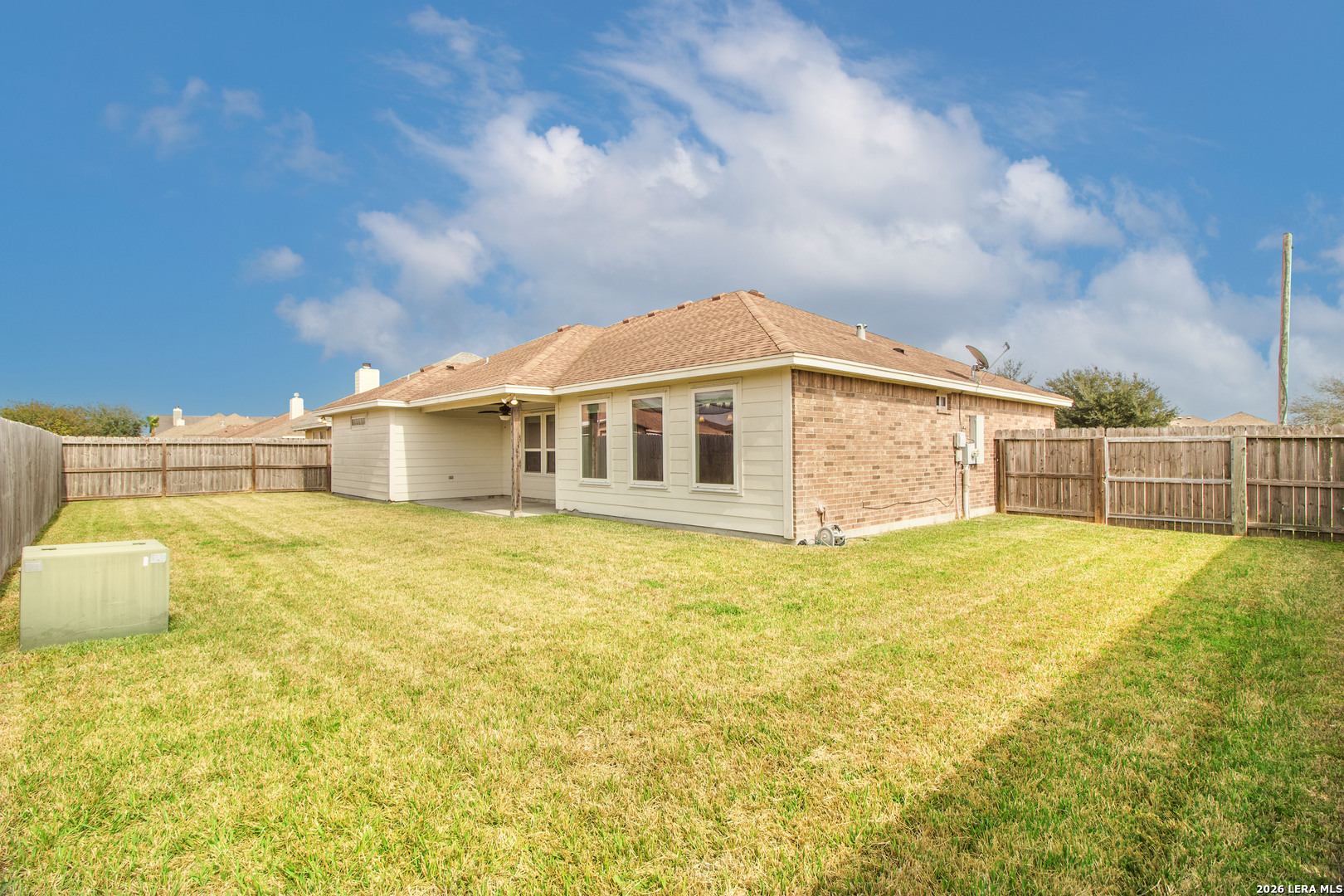 3825 Kangaroo Ct