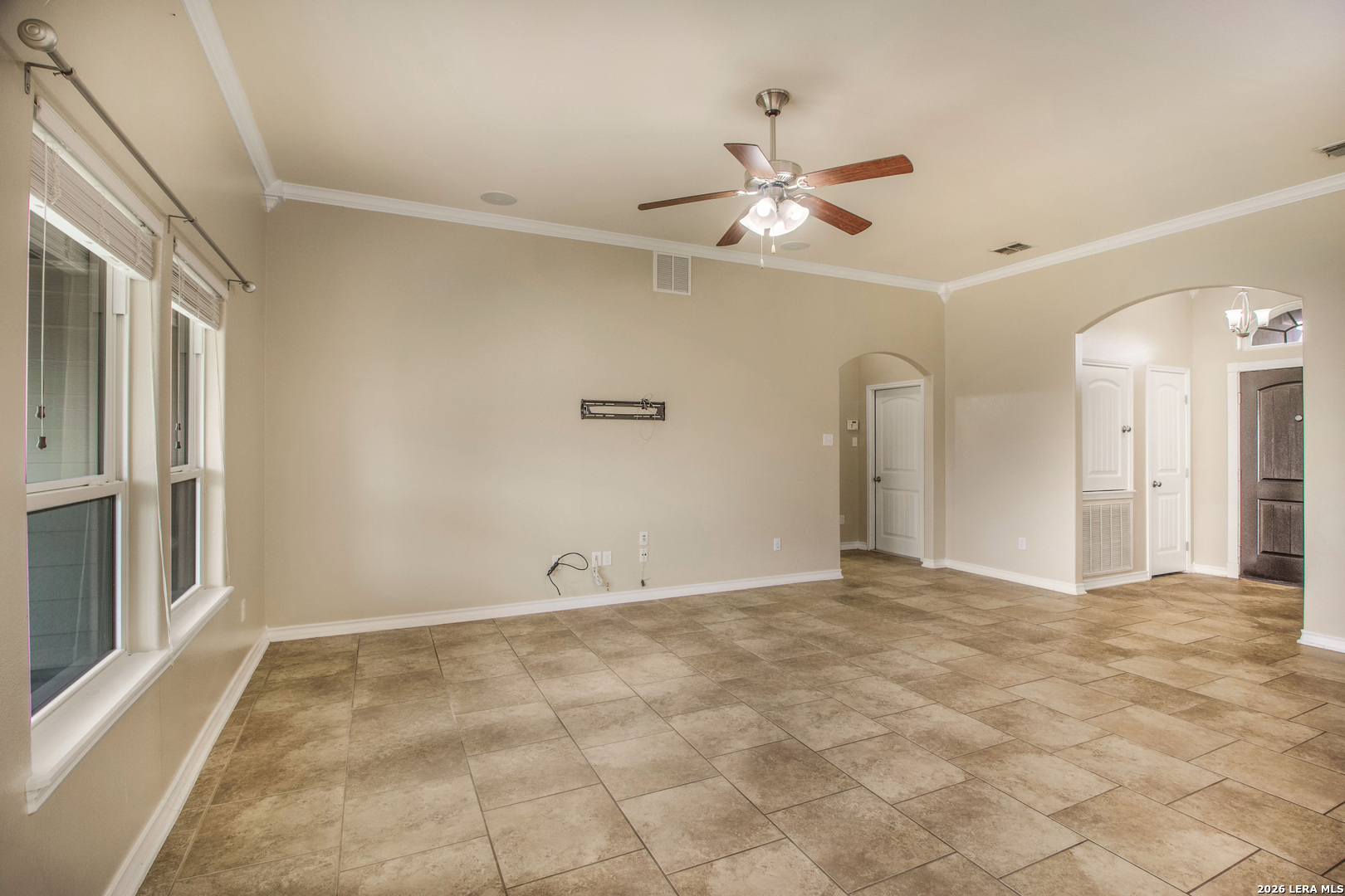 3825 Kangaroo Ct