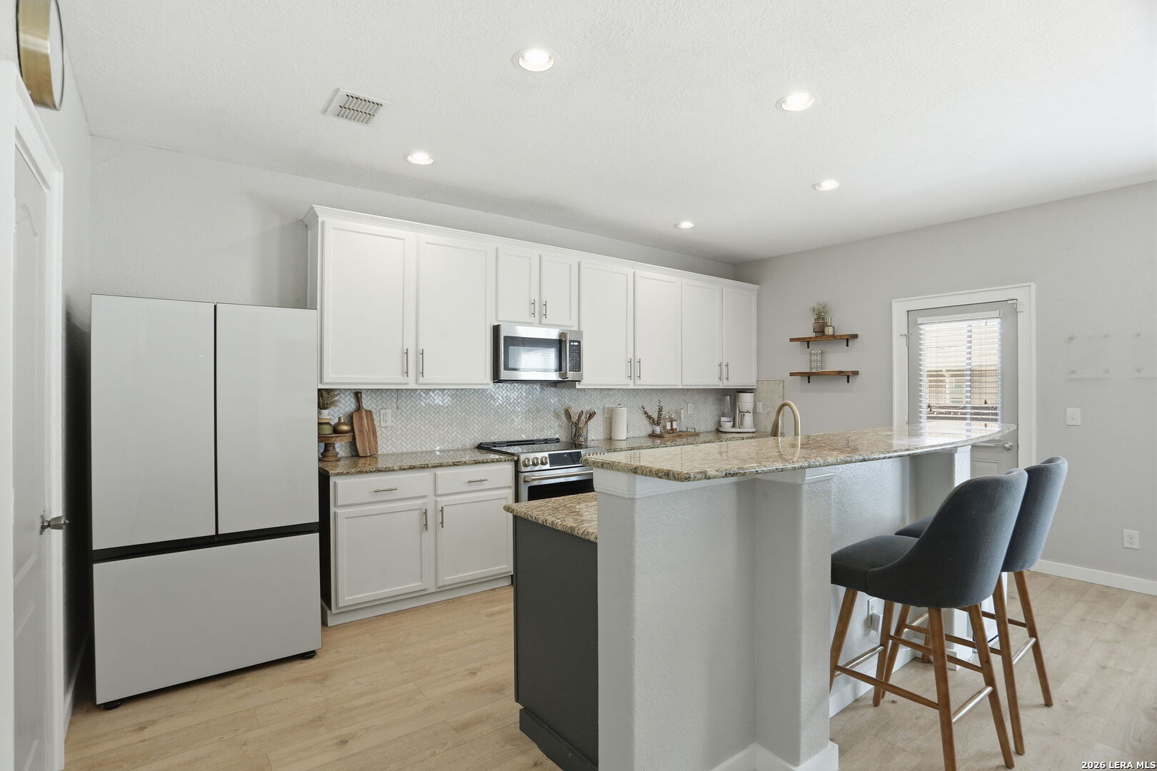 10358 Royal Est