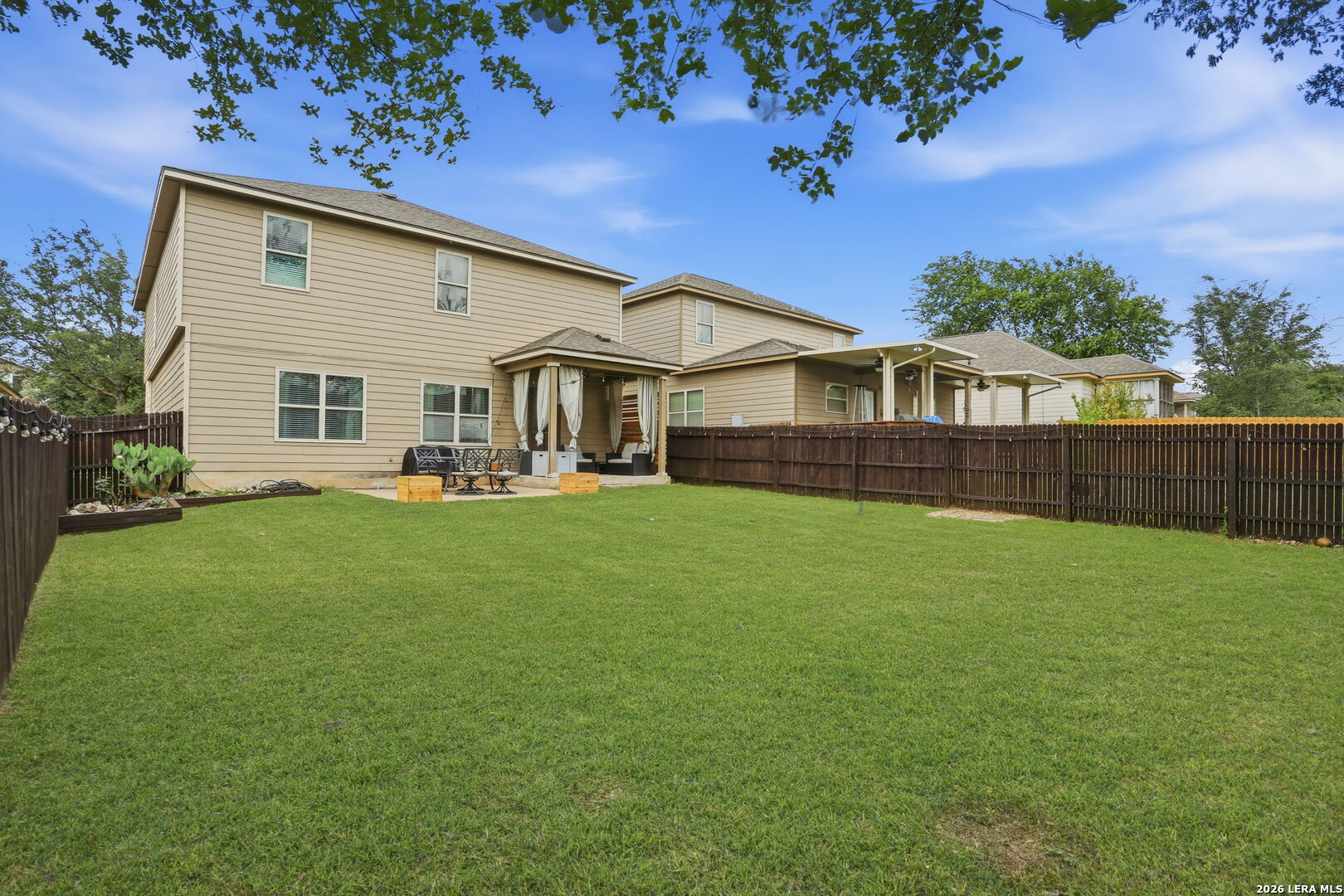 10358 Royal Est