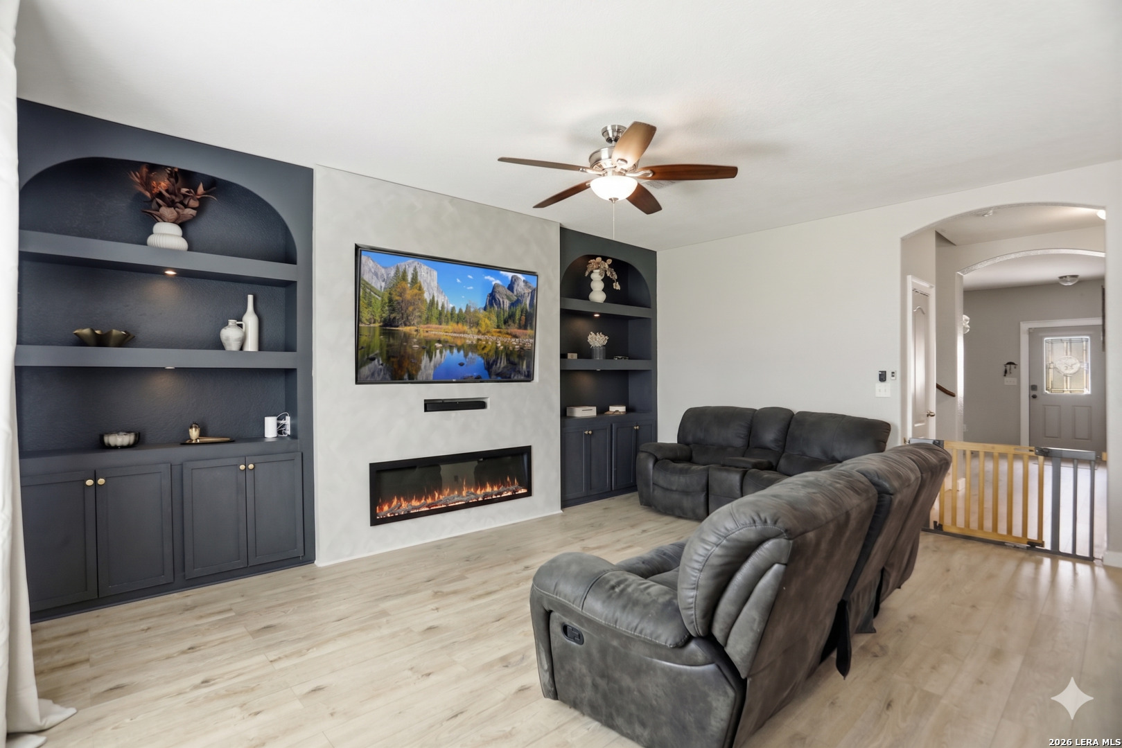 10358 Royal Est
