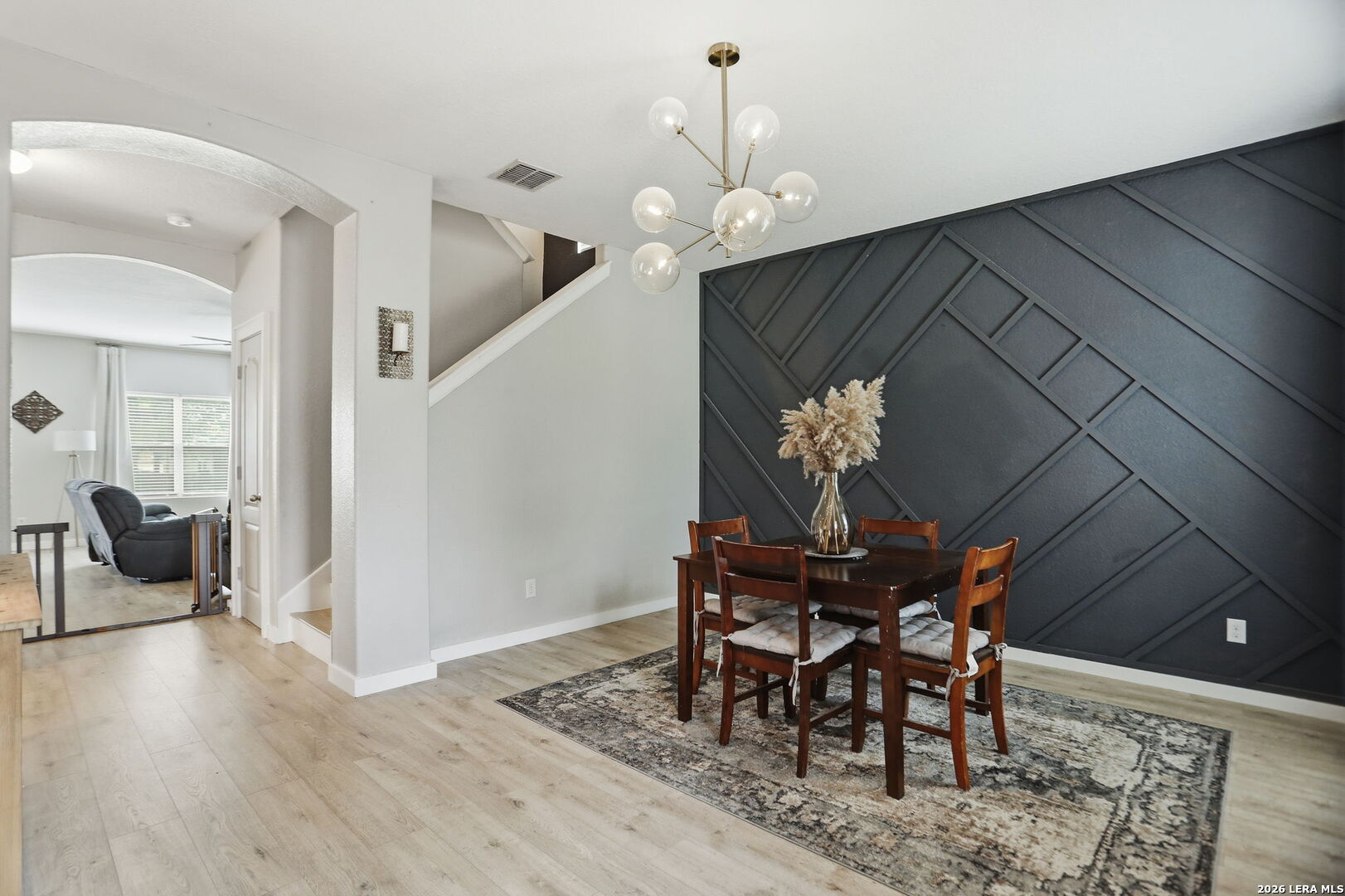 10358 Royal Est