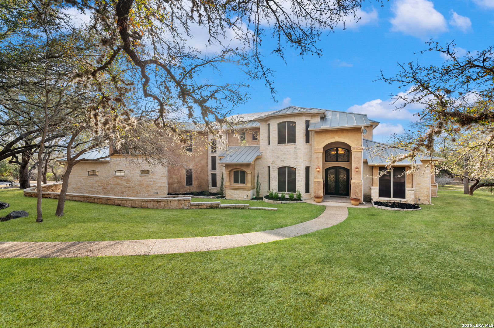 16227 San Cayetano