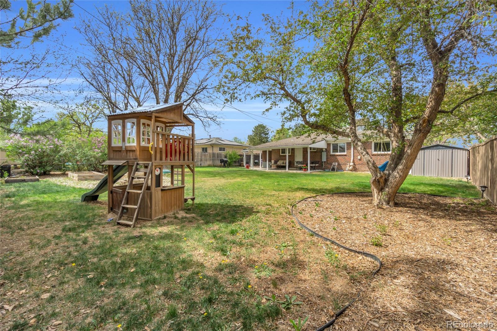 3112 W Layton Avenue