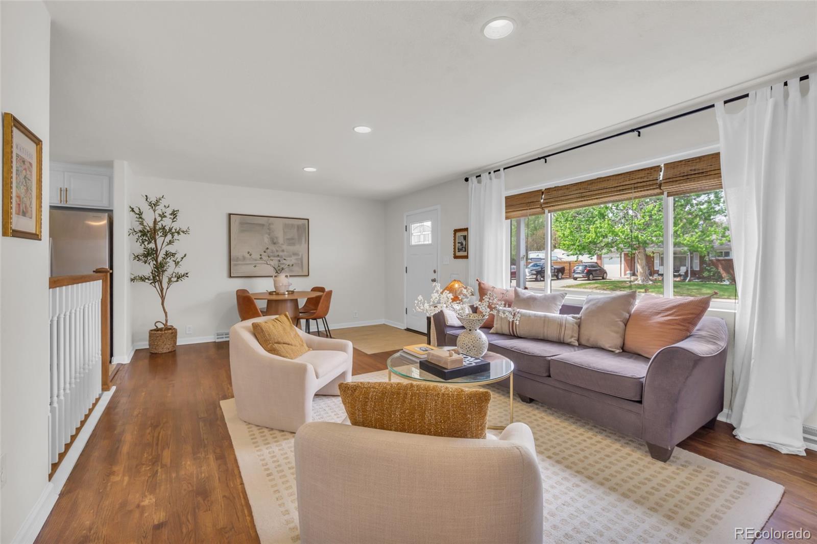 3112 W Layton Avenue