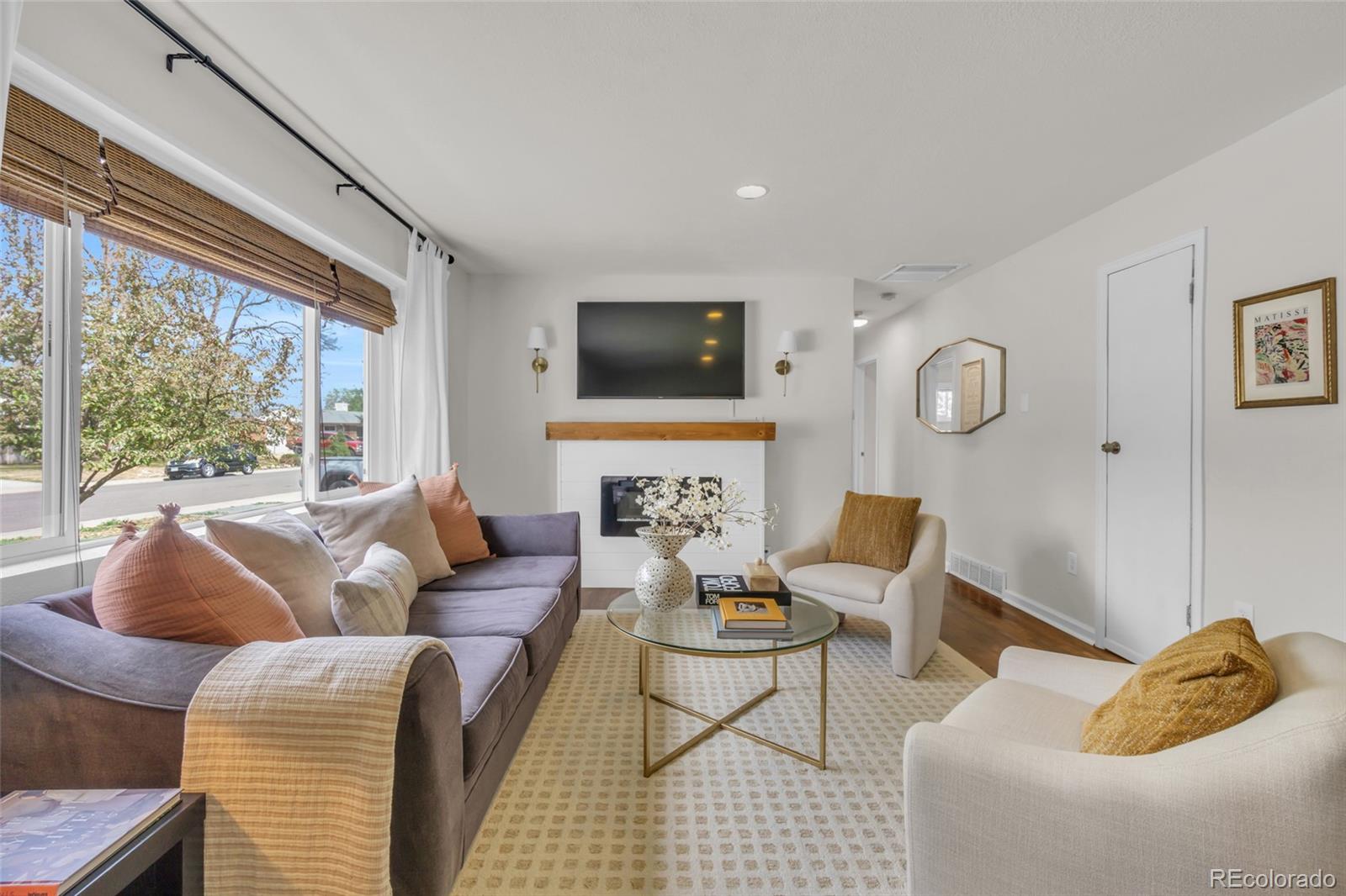 3112 W Layton Avenue