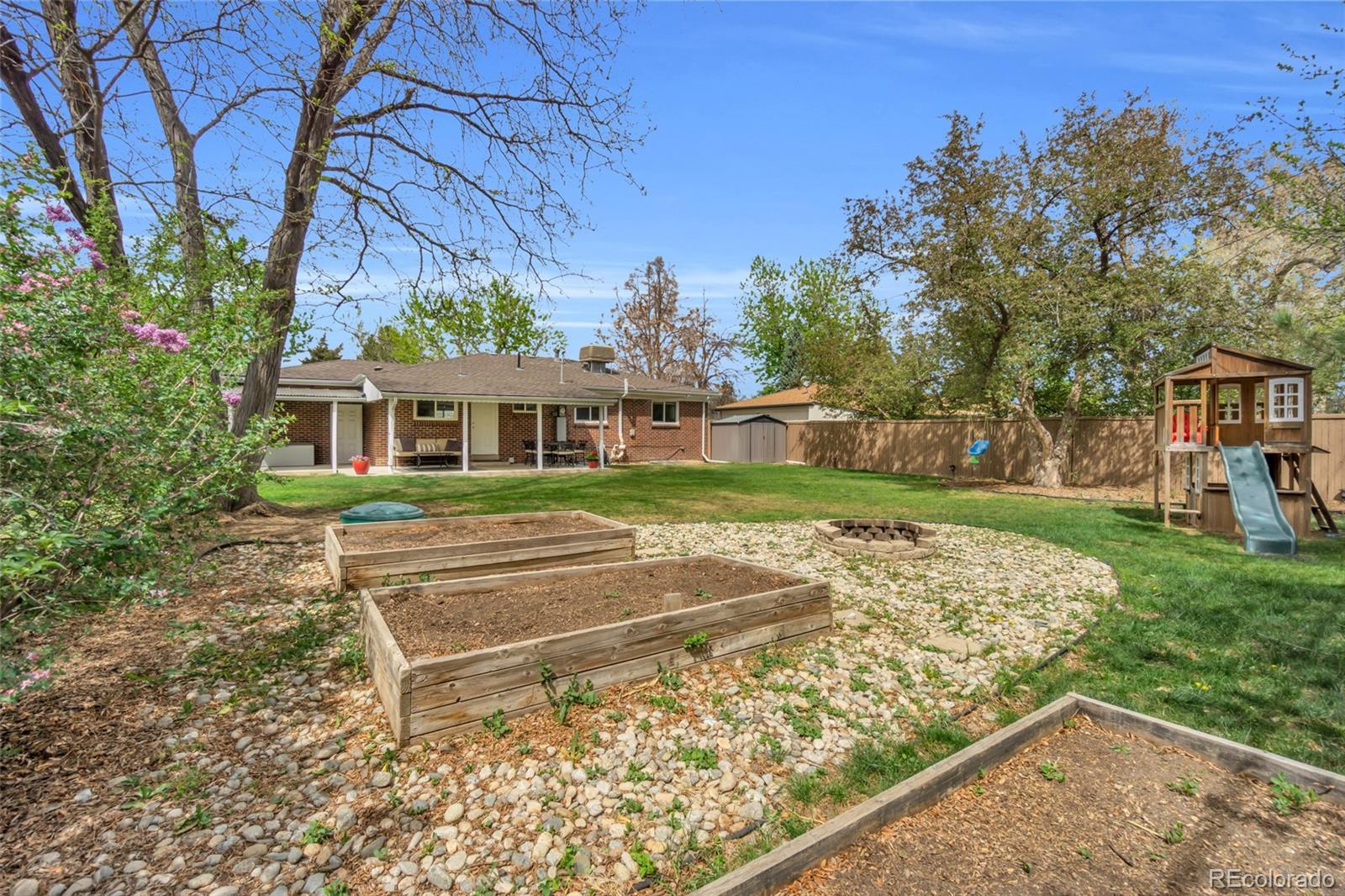 3112 W Layton Avenue