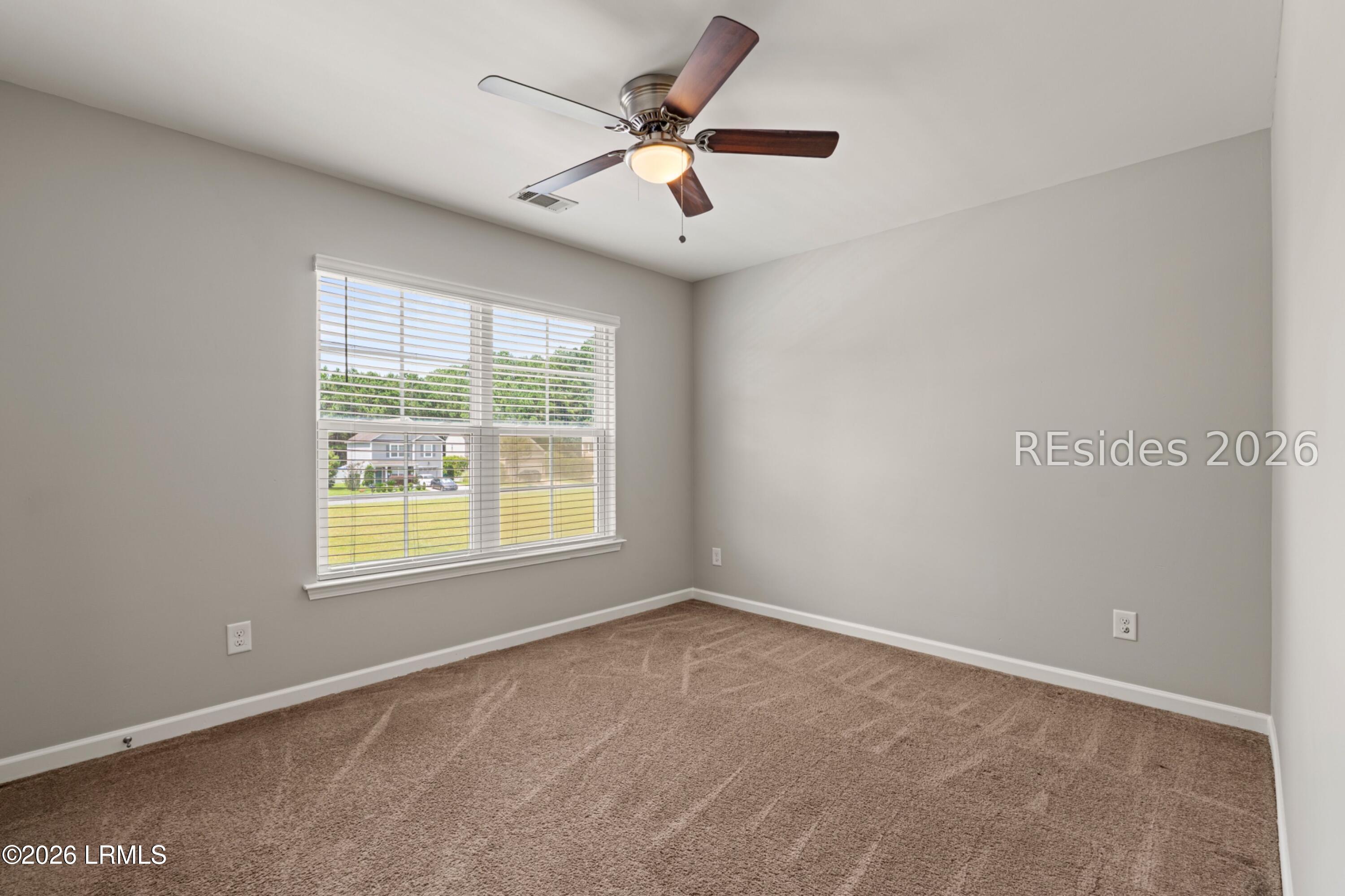 28 E Park Loop