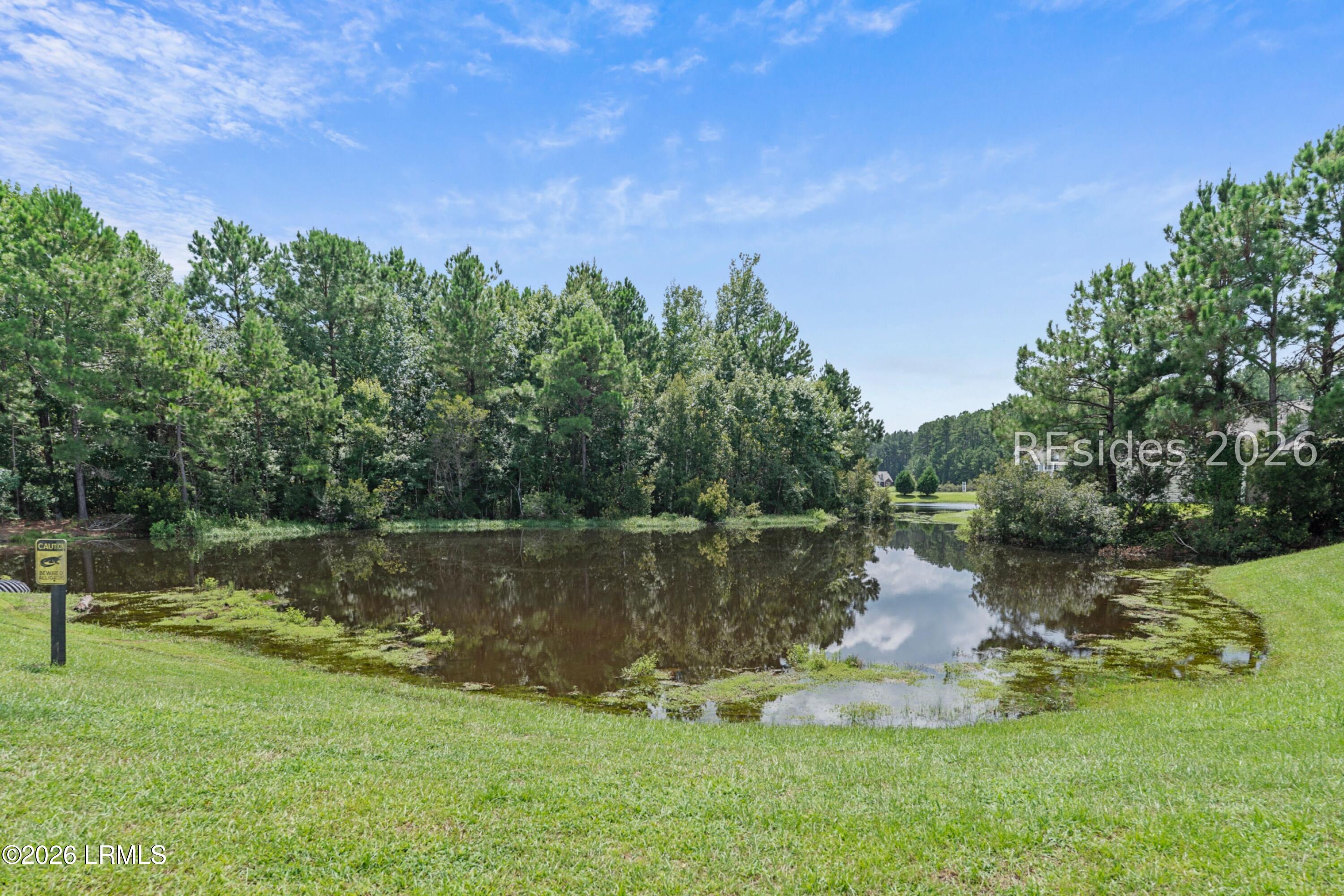 28 E Park Loop