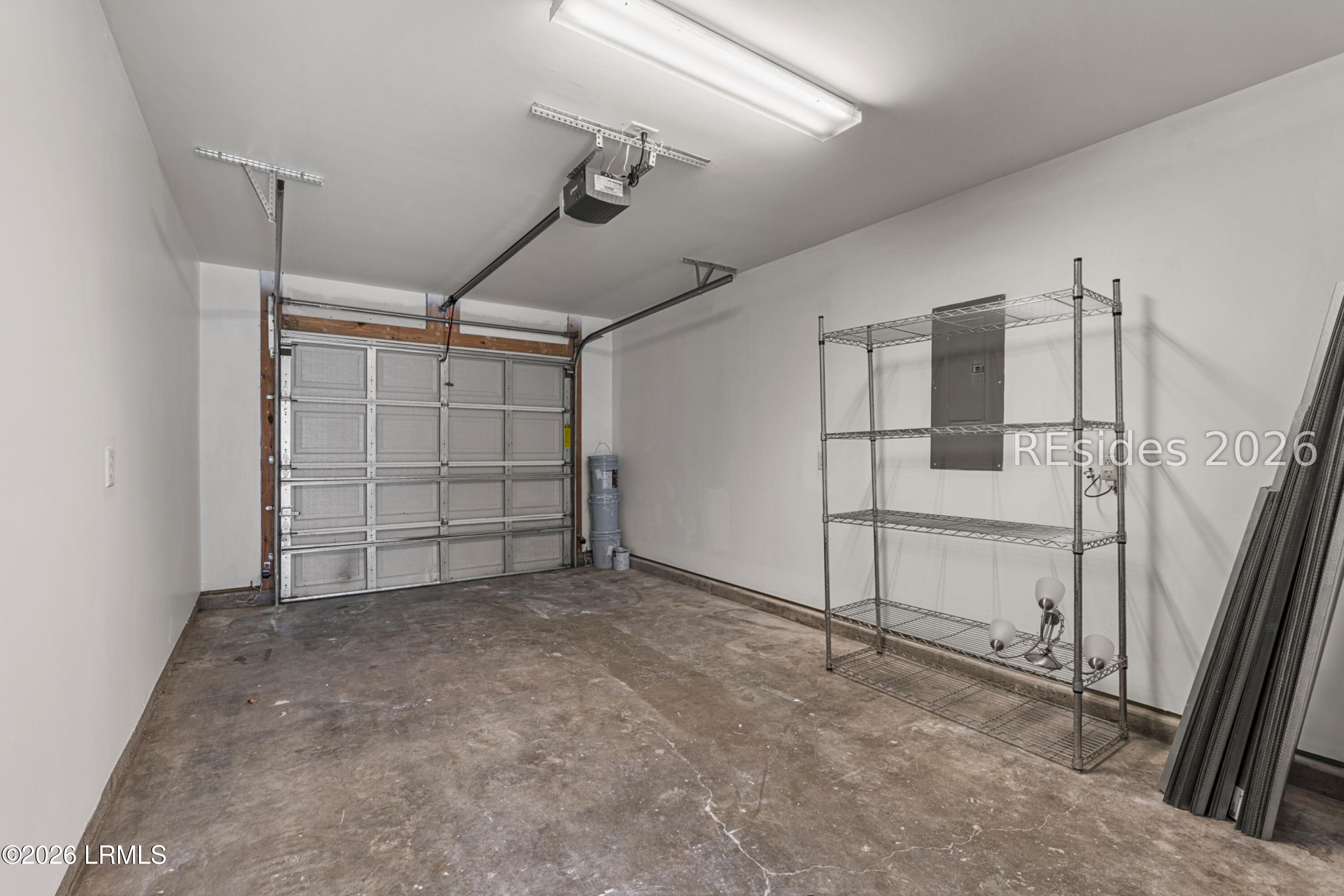 28 E Park Loop