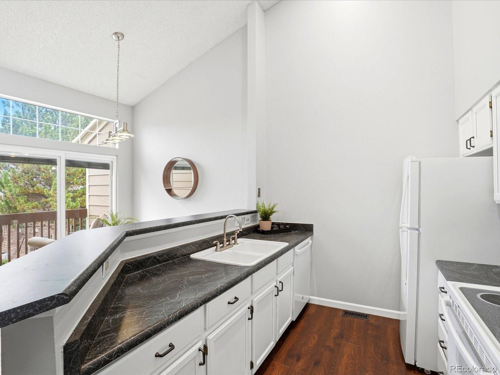 1470 S Quebec Way Unit: 240
