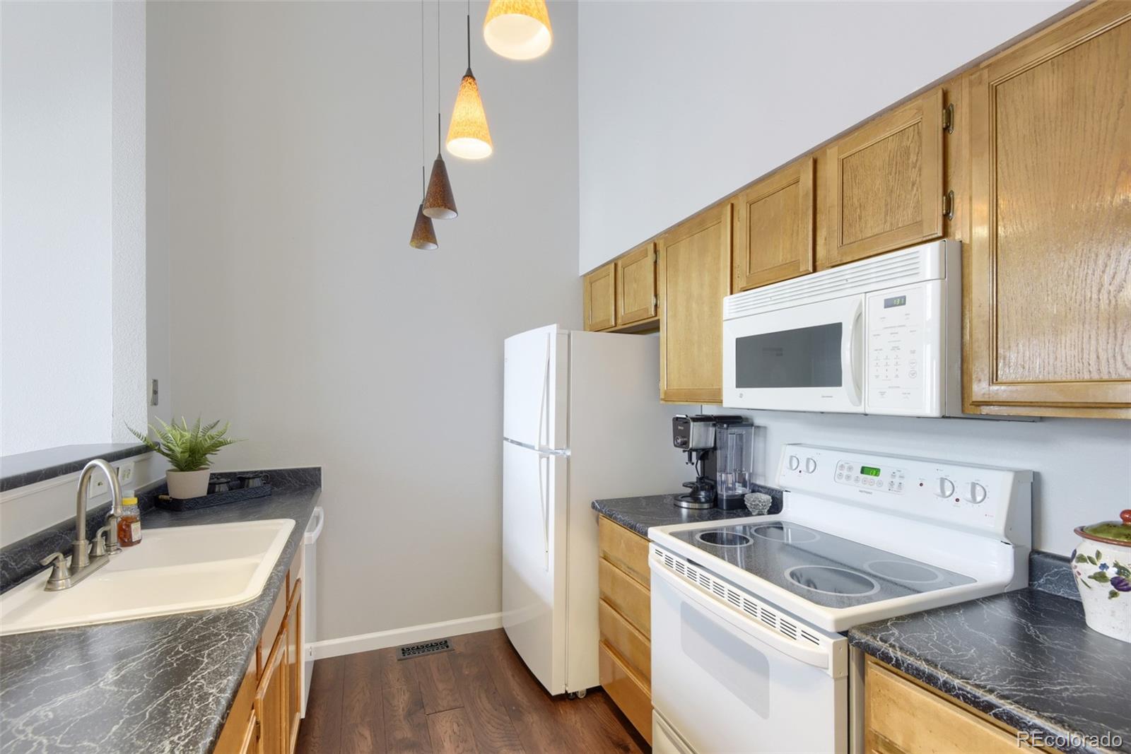 1470 S Quebec Way Unit: 240