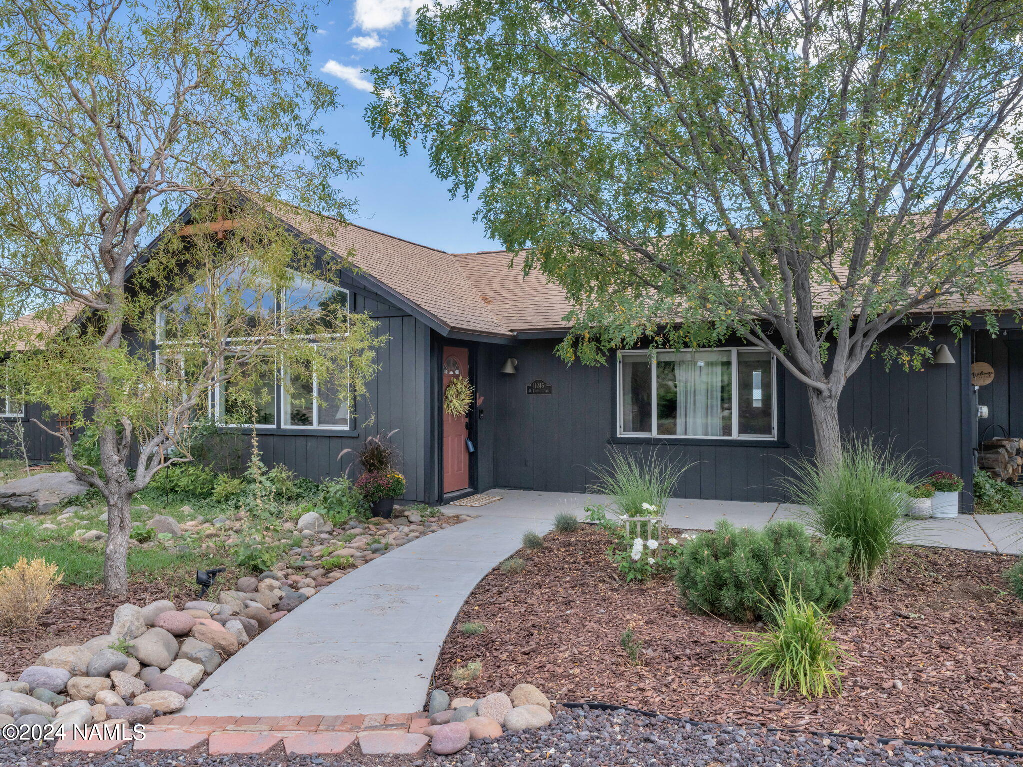 11245 N Lupine Lane