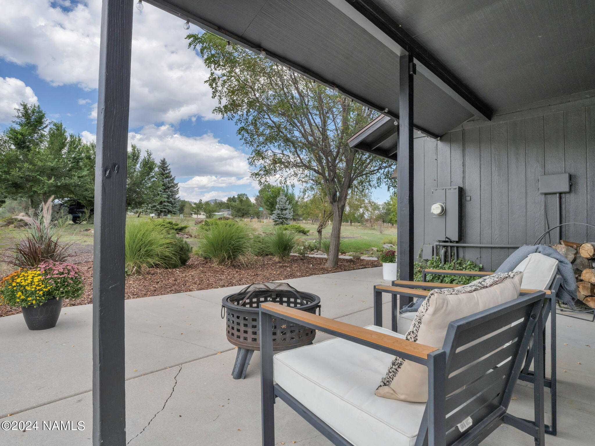 11245 N Lupine Lane