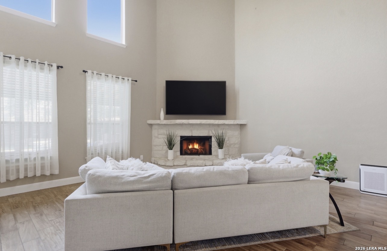 5503 Waldon Walk