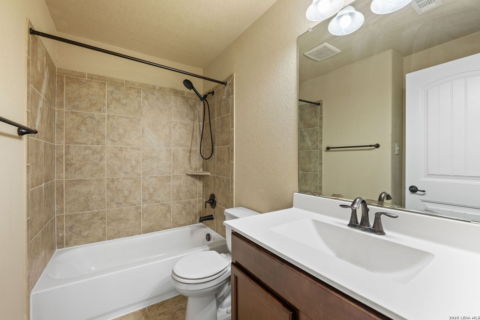 201 PRAIRIE VIS