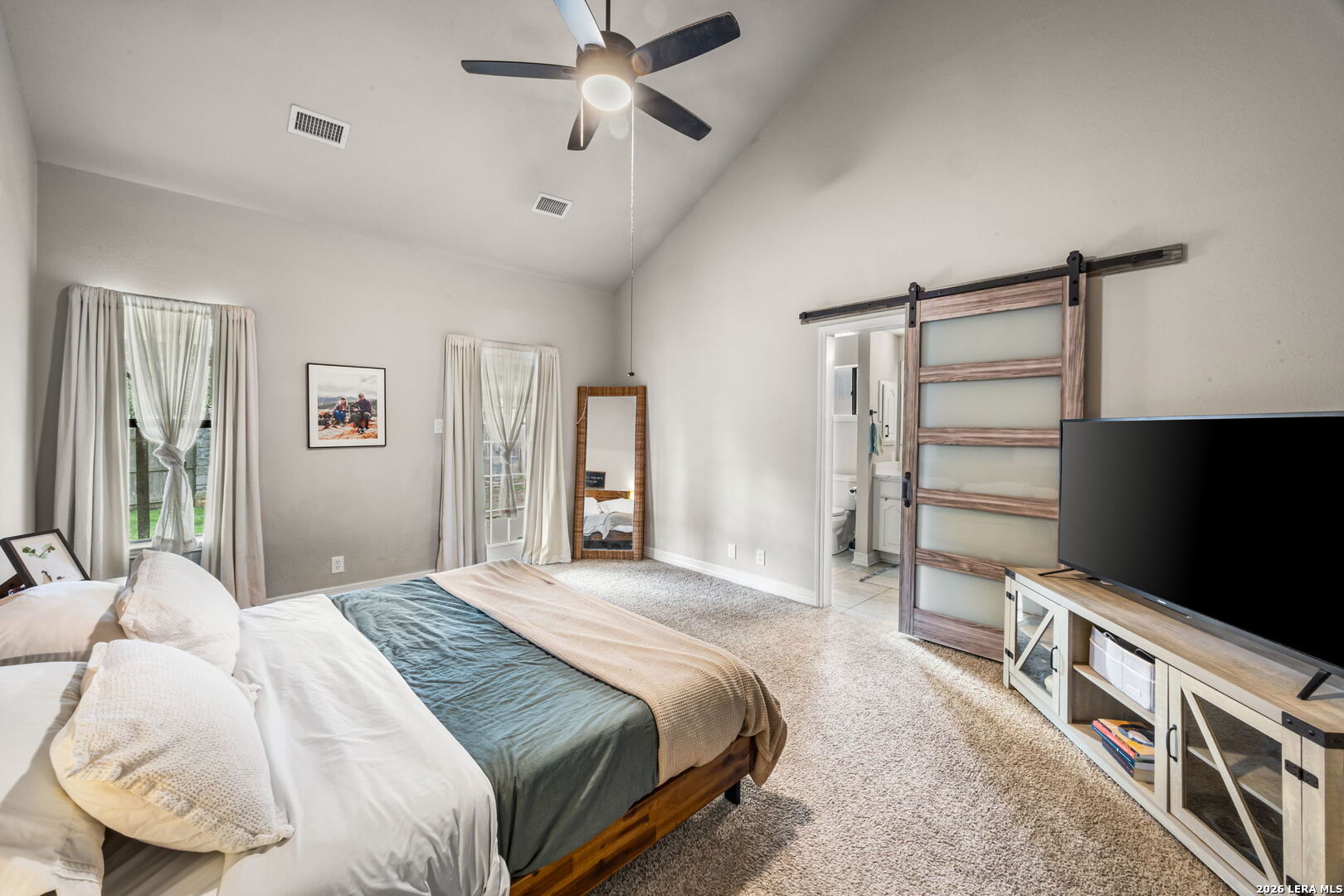 2330 Encino Pt