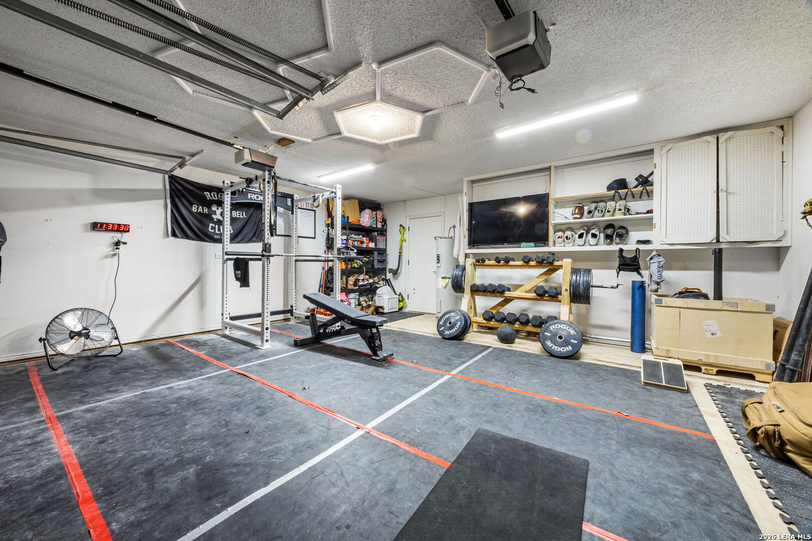 2330 Encino Pt