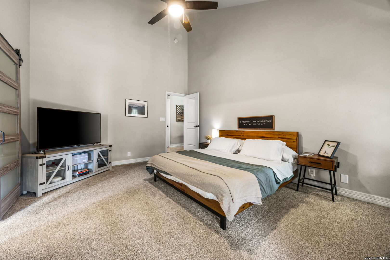 2330 Encino Pt
