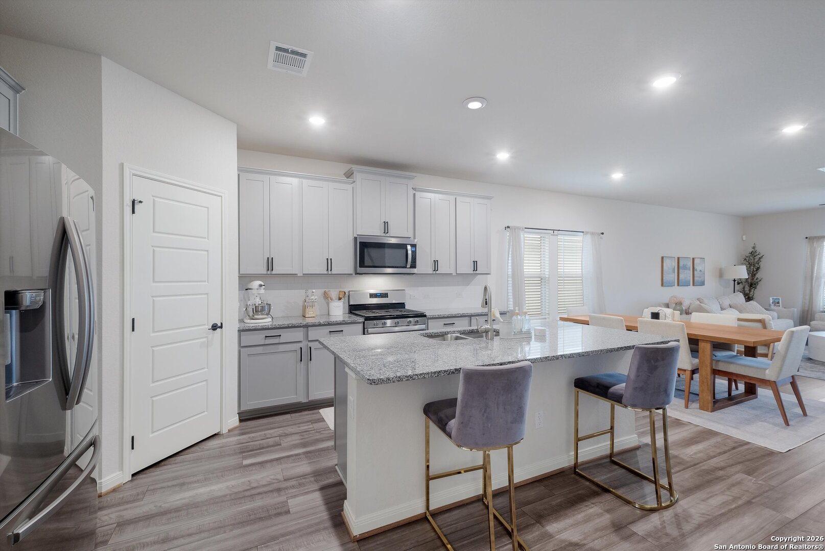10227 Amaryllis Way