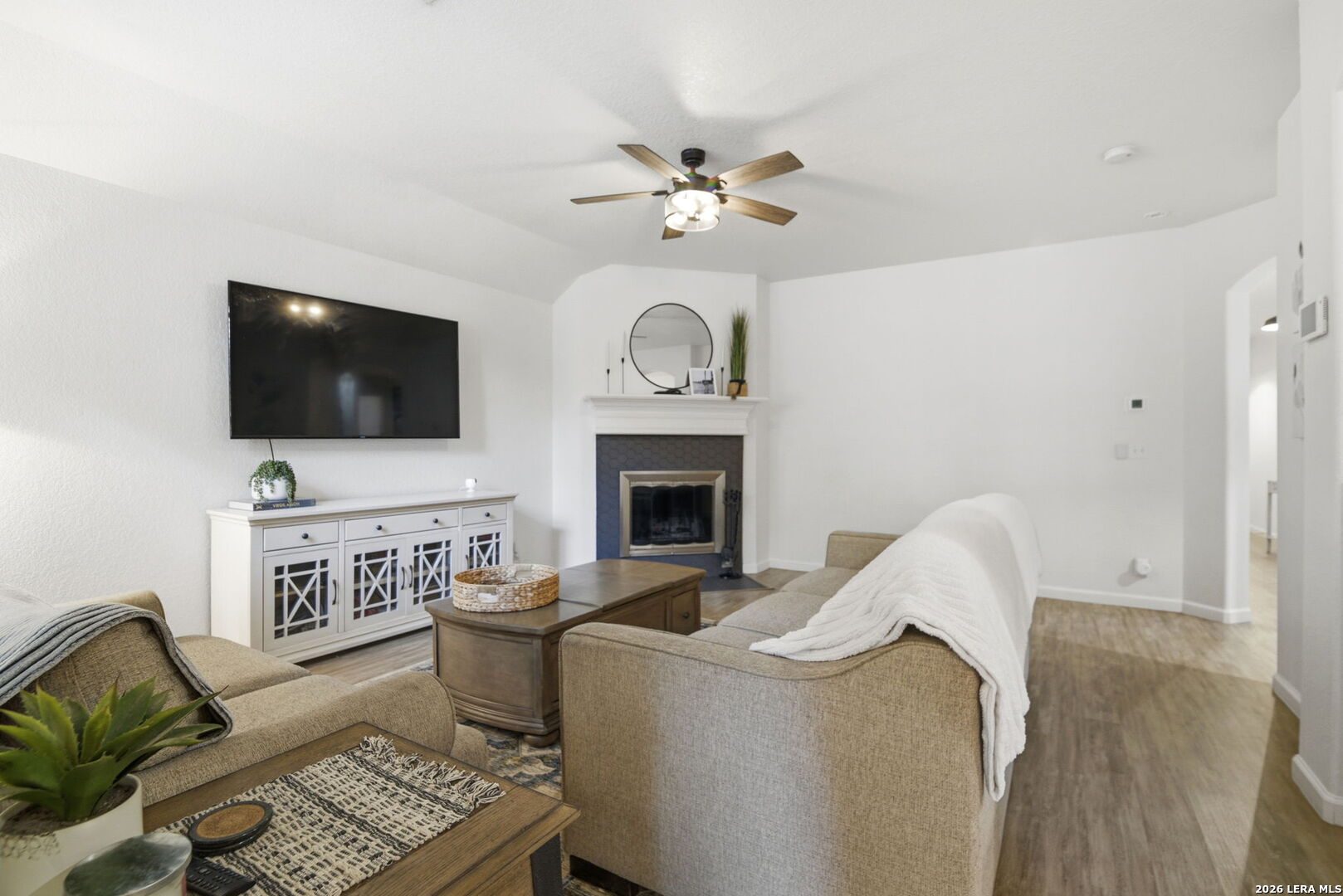 516 THOREAU TRL