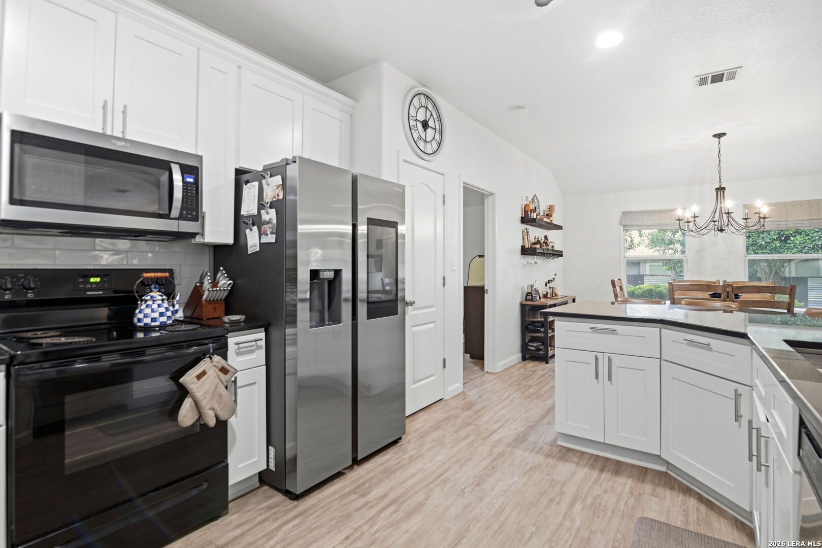 516 THOREAU TRL