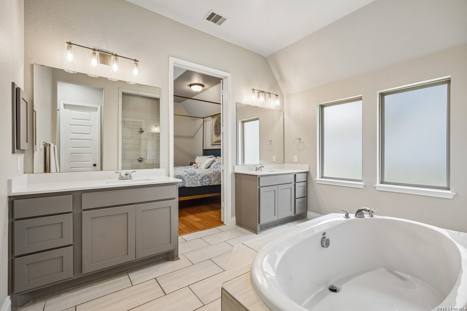 526 Orchard Way