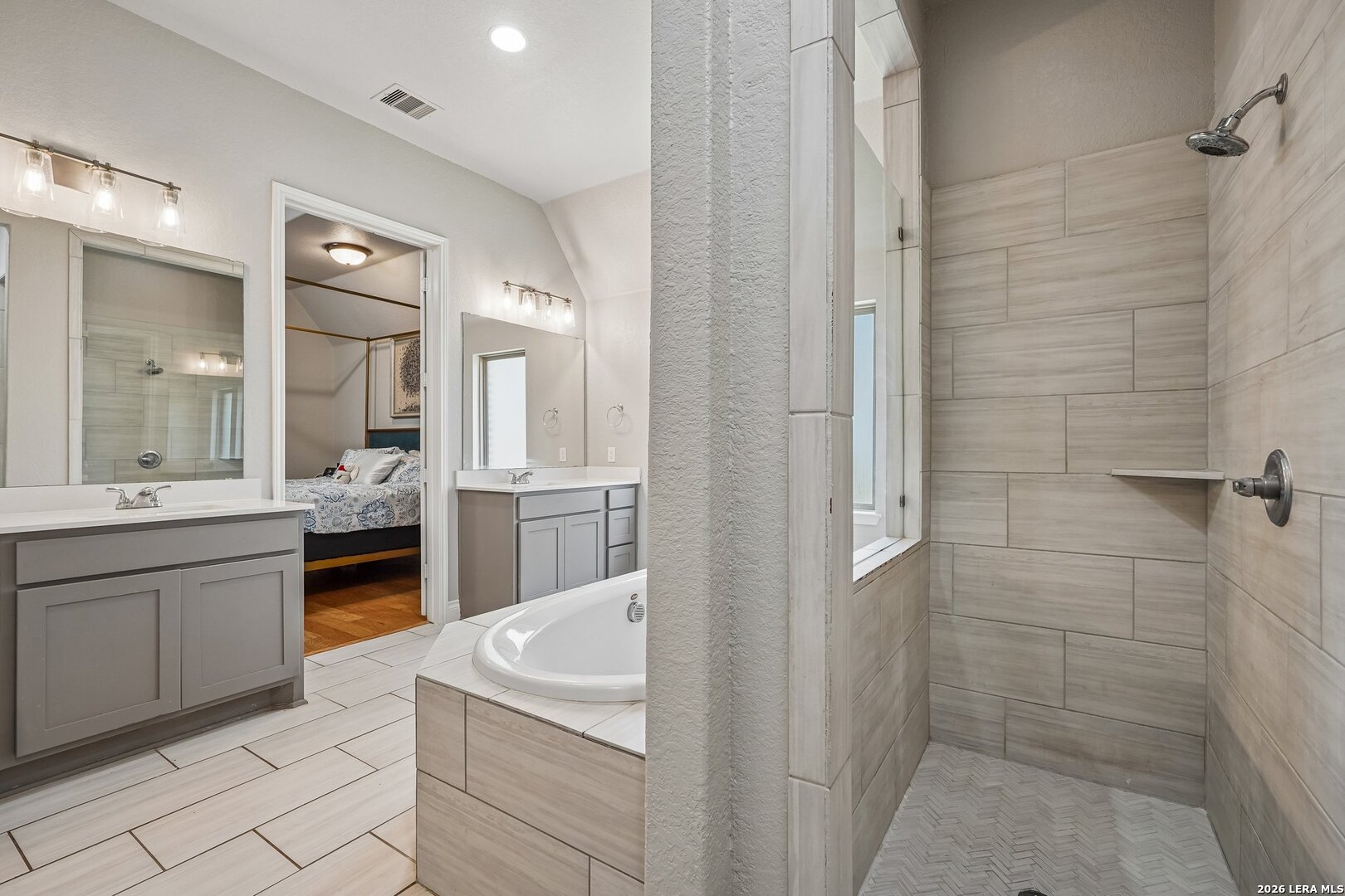 526 Orchard Way