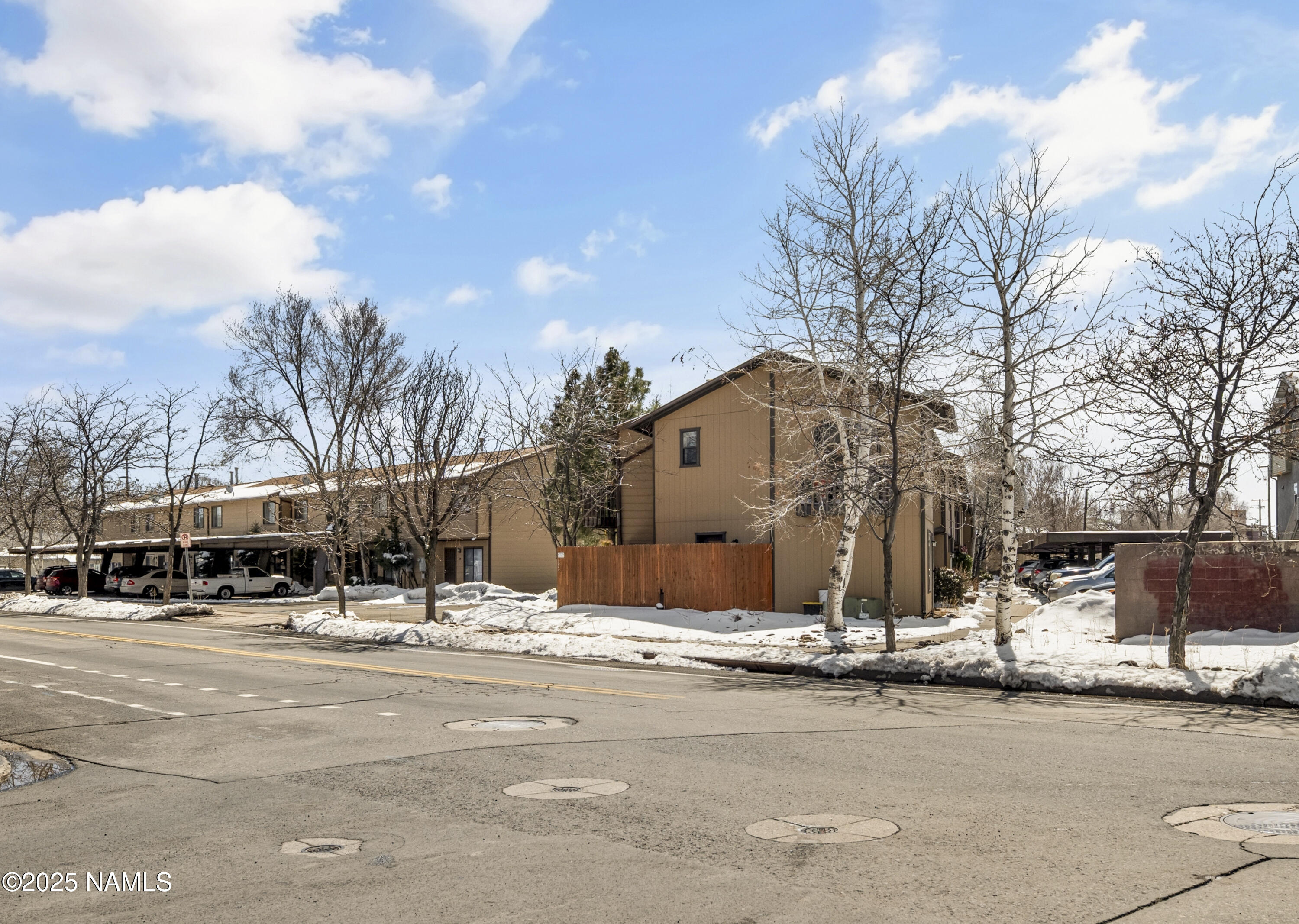 501 W Santa Fe Avenue, 3