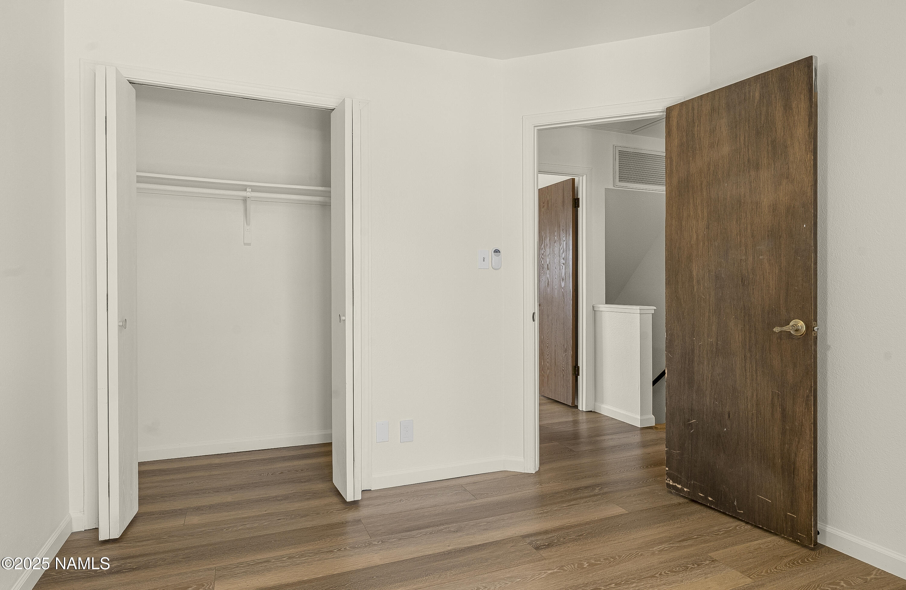 501 W Santa Fe Avenue, 3