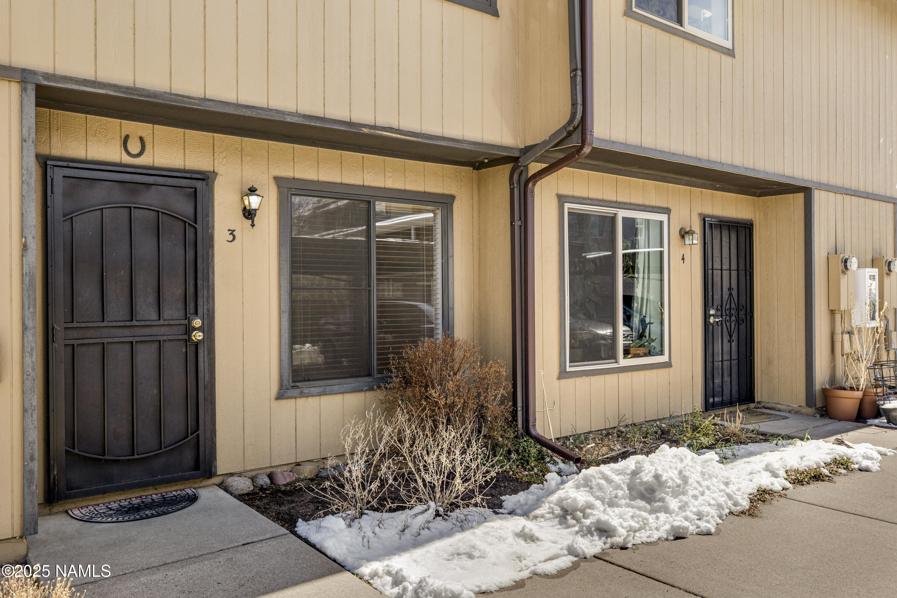 501 W Santa Fe Avenue, 3