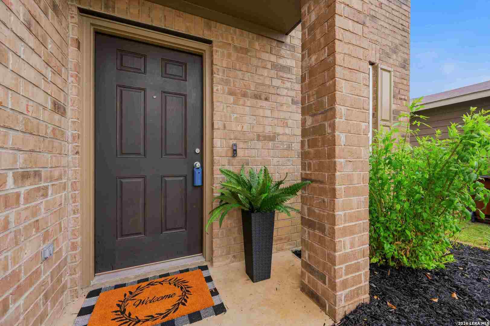 10318 McQueeney