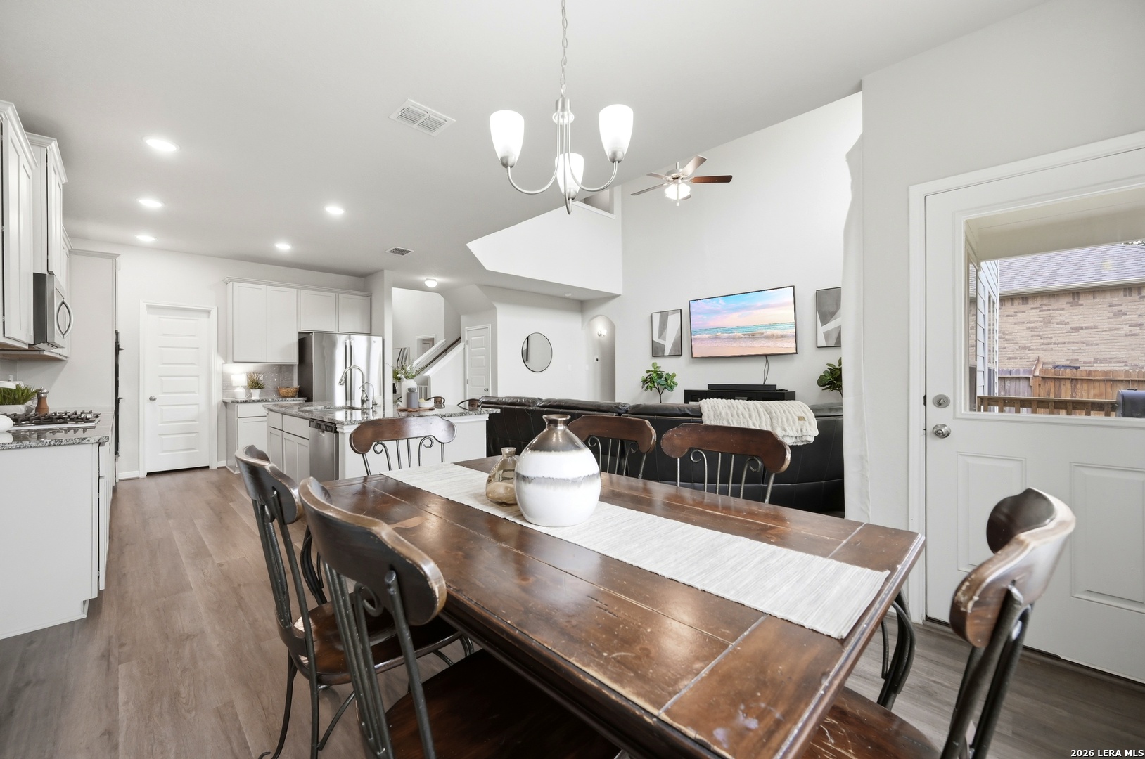 1639 Dunvegan Park