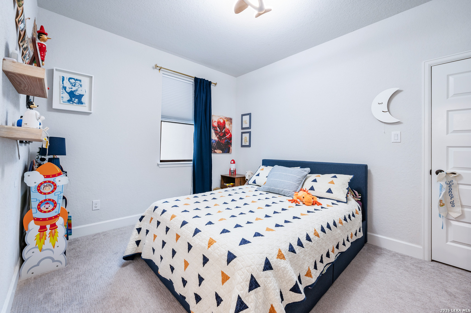 30137 Valley Run