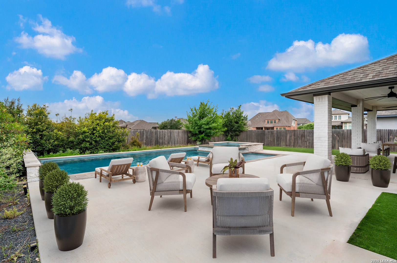 30137 Valley Run