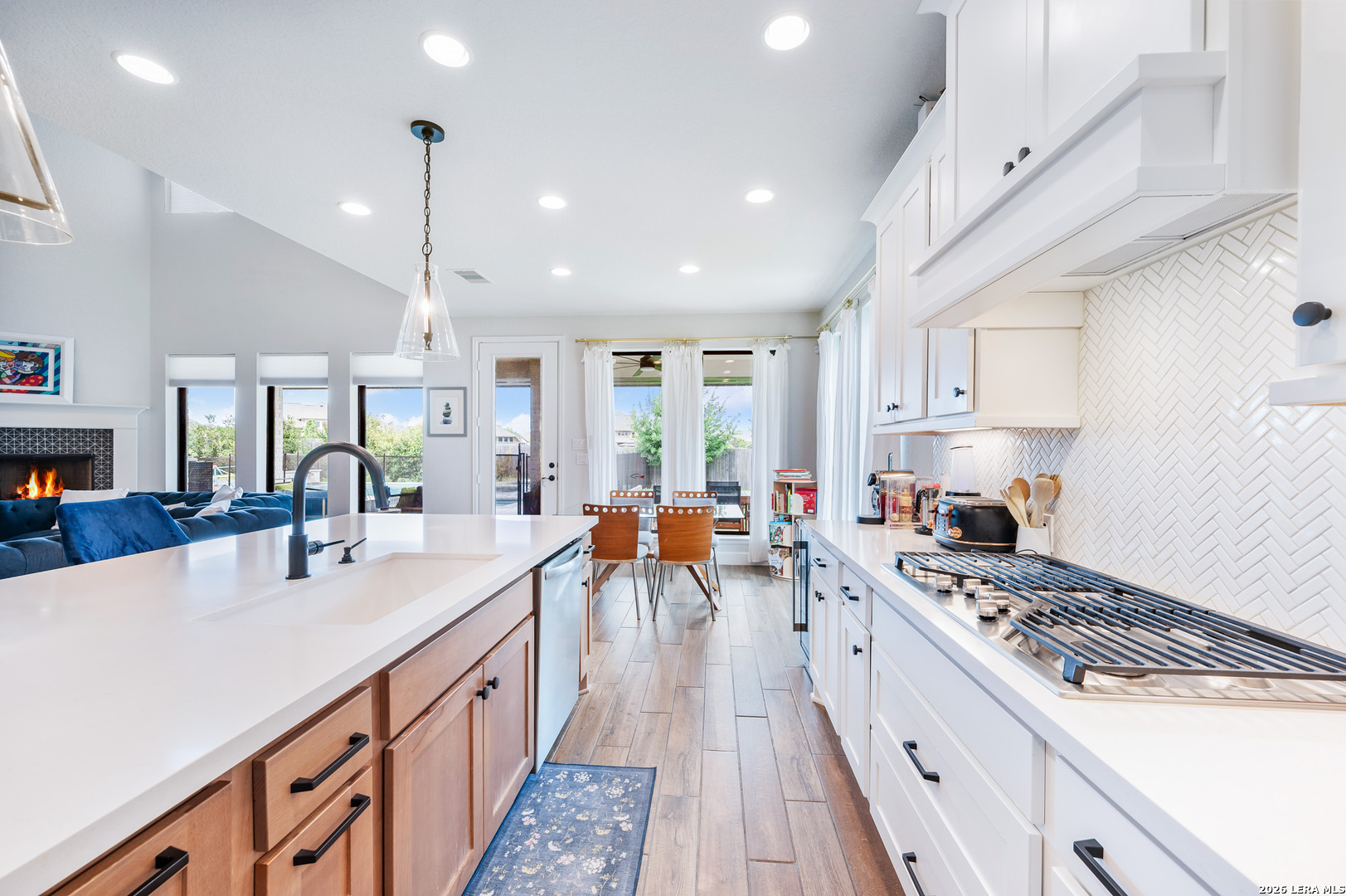 30137 Valley Run