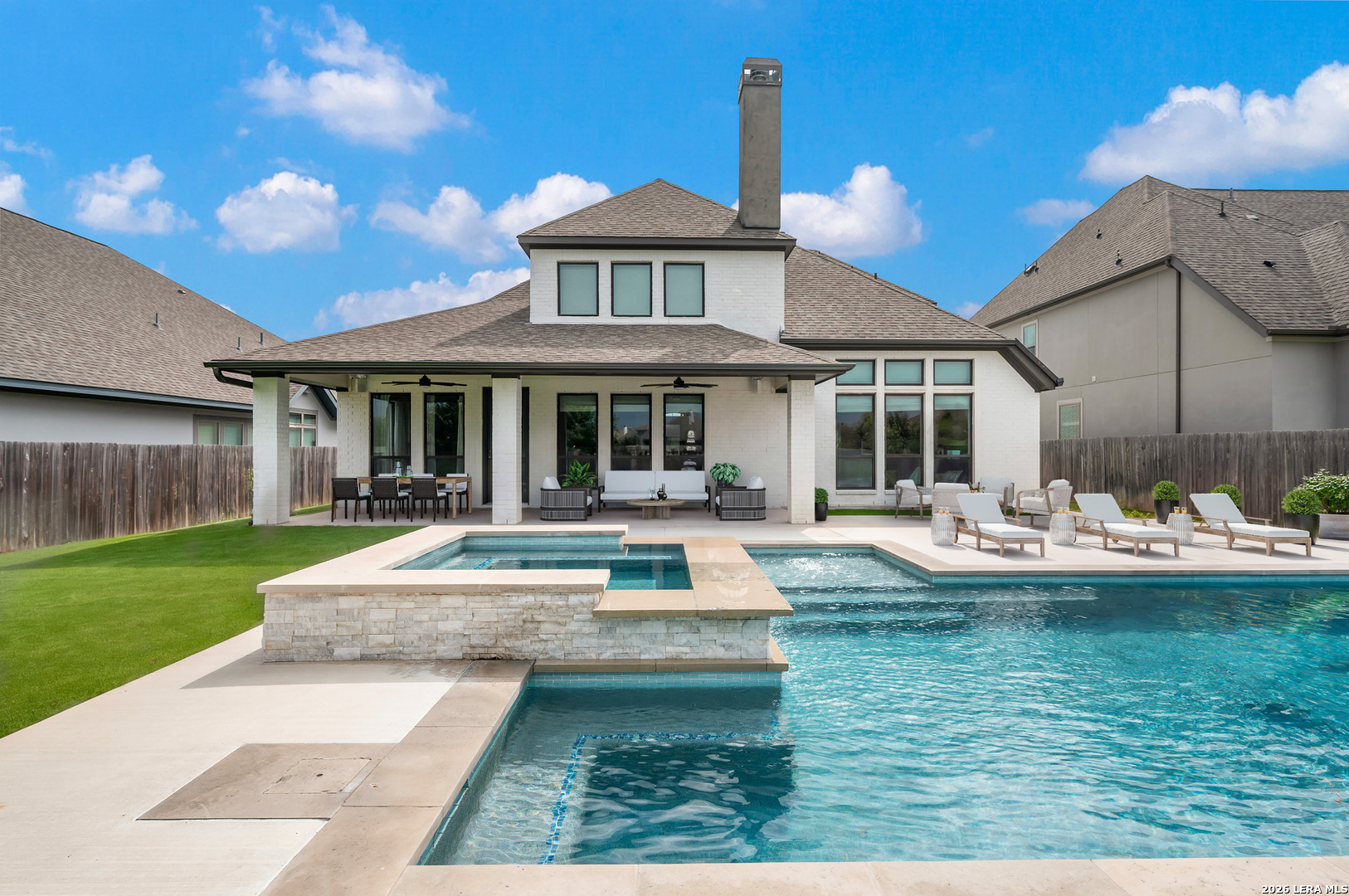30137 Valley Run