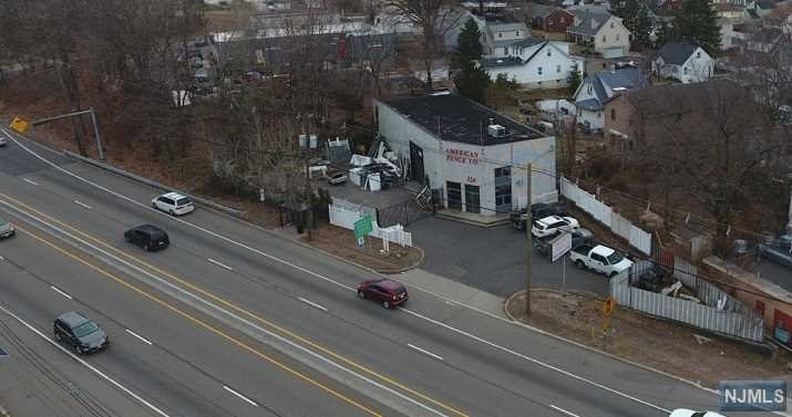 326 Route 46
